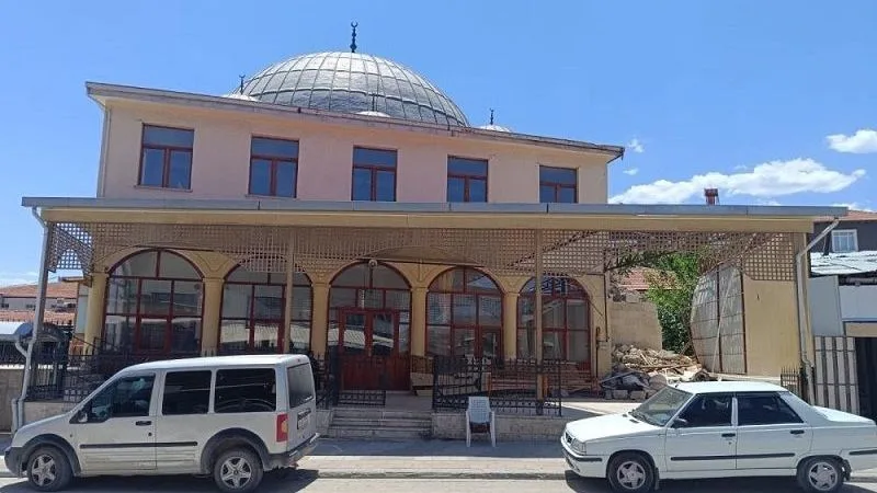 Merkez Yeni Camii