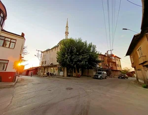 Melekbaba Eski Camii