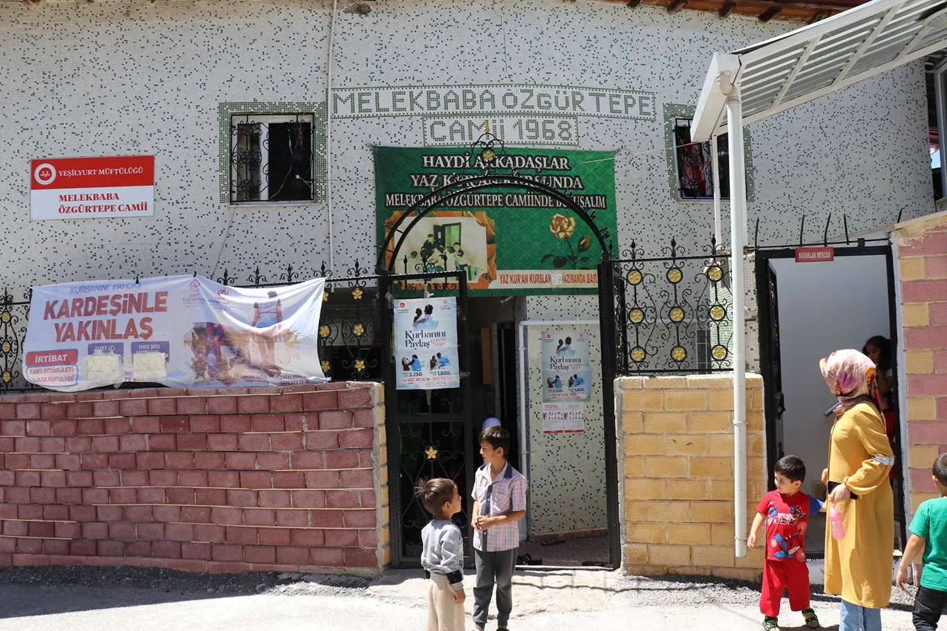 Melekbaba Özgürtepe Camii