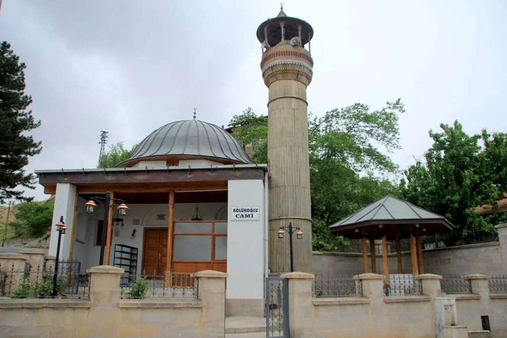 Kölükoğlu Camii