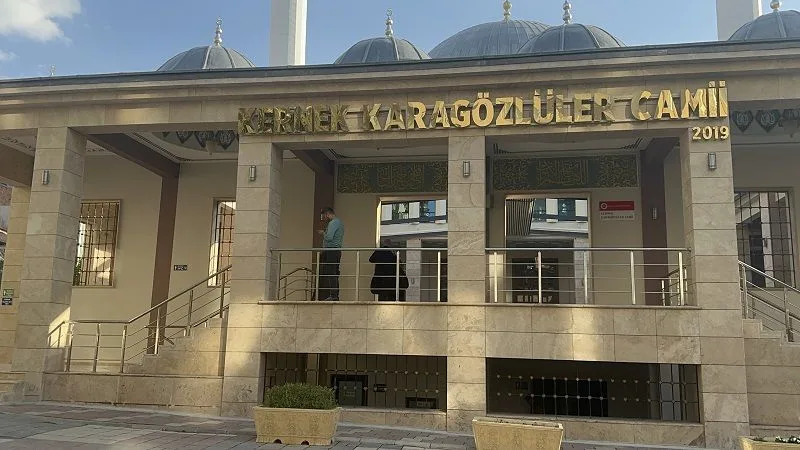 Kernek Karagözlüler Camii