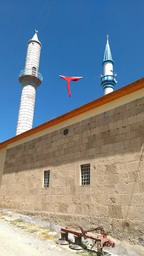 Uyanık Mahallesi Camii