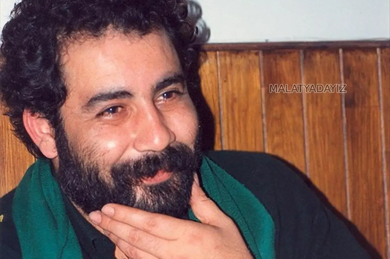 Ahmet Kaya Kimdir, Nerelidir? Özgün Hayatı, Sanatı ve Eserleri