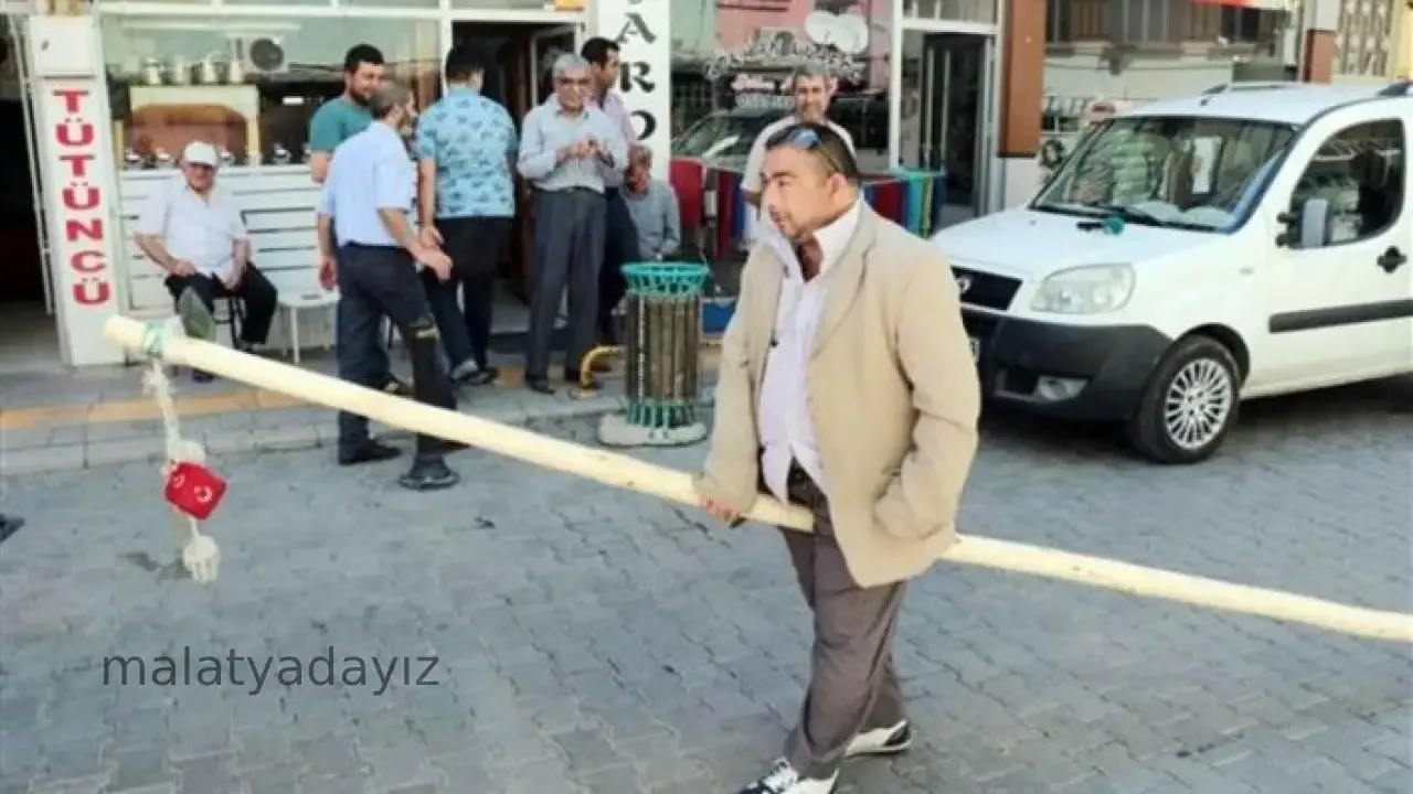 Mercedes Kadir Kimdir, Aslen Nerelidir? Malatya’nın Unutulmaz Gülen Yüzü ve Halk Kahramanı